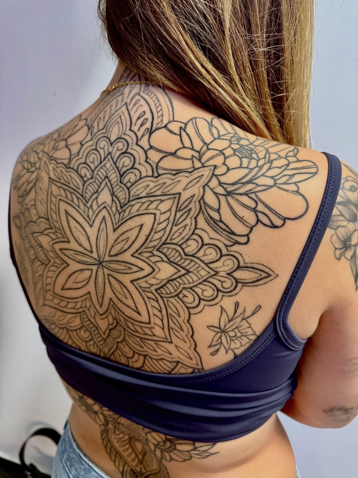 Mandala back piece · Klaire